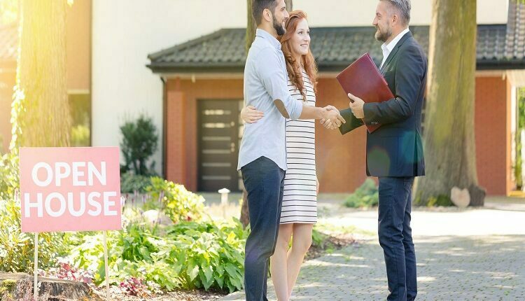 real estate broker